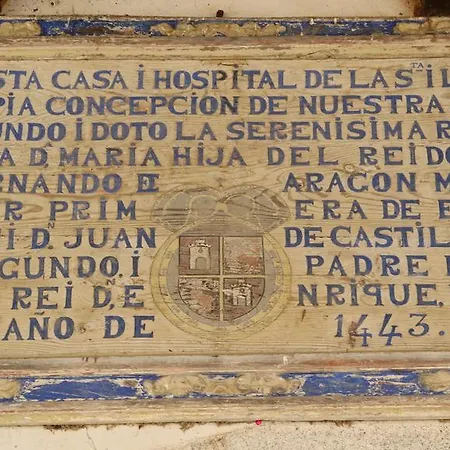 La Casona De Madrigal *