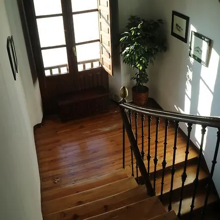 La Casona De Madrigal *